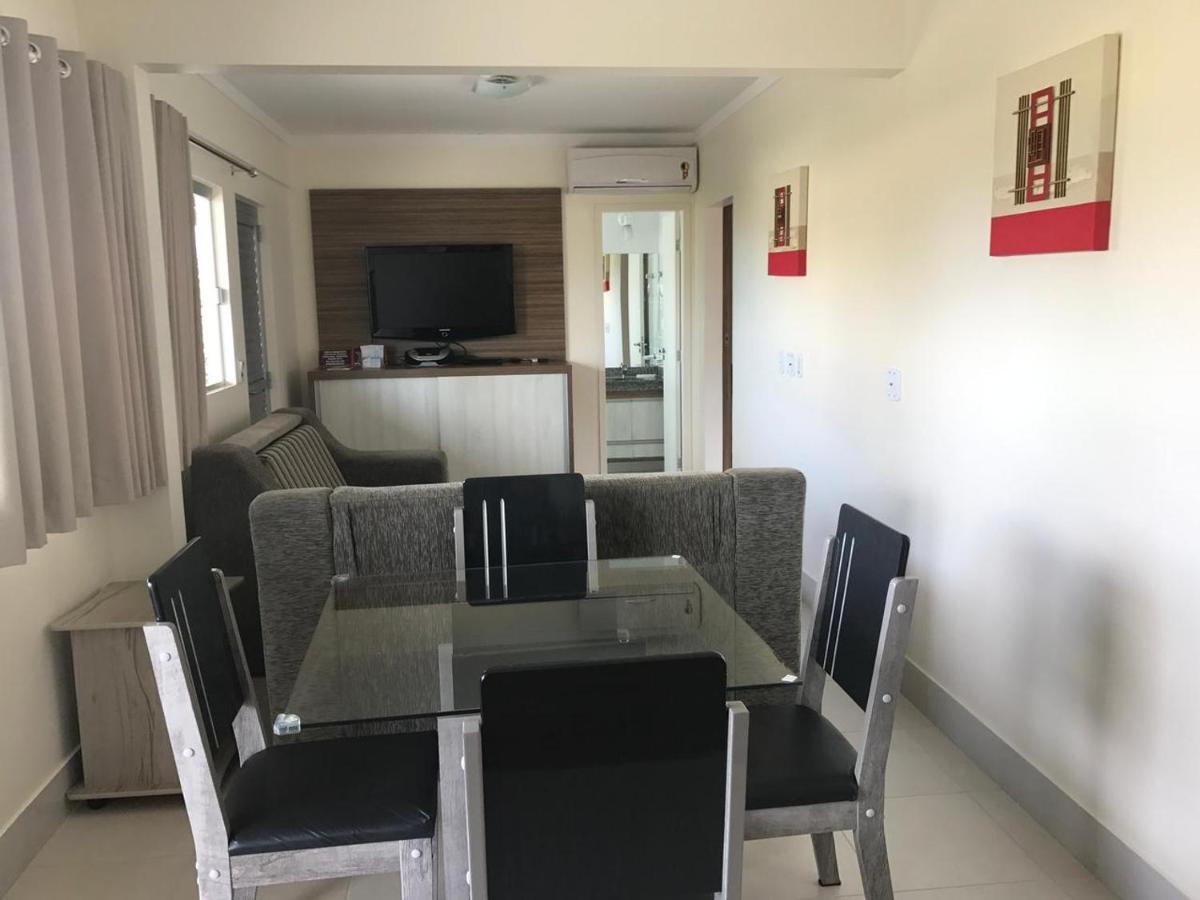Lacqua Diroma 2 Flats Unidos Com 2 Suites E Banheiro Social Extra Caldas Novas Exterior photo
