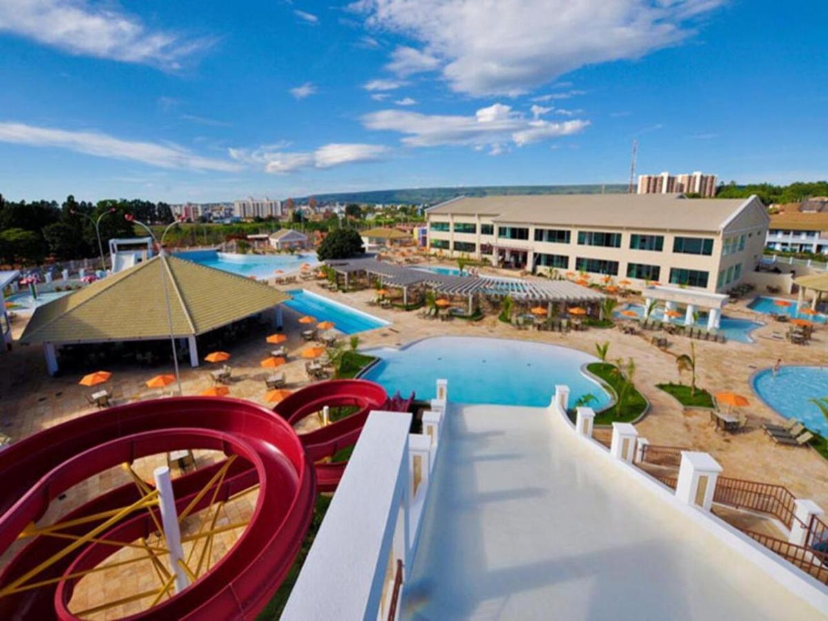 Lacqua Diroma 2 Flats Unidos Com 2 Suites E Banheiro Social Extra Caldas Novas Exterior photo